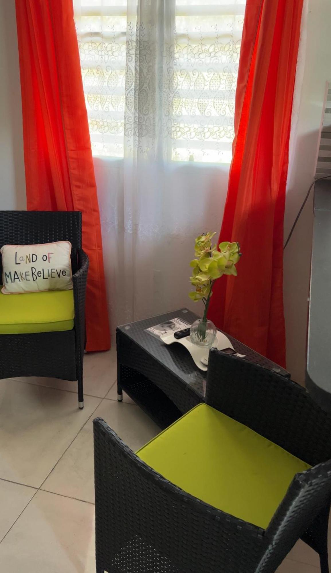 Cattleya Flor Hotel Oranjestad  Eksteriør bilde